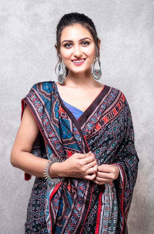 Dola Silk Saree